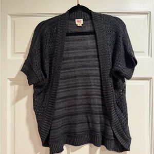Mossimo Supply Co. Charcoal Short-Sleeve Open-Front Knit Cardigan